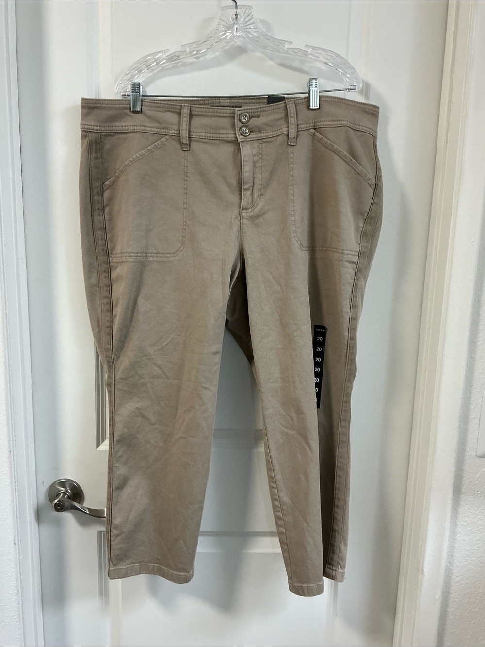 Torrid NWT Women’s 20 Crop Aviator Skinny Stretch Twill Mid Rise Pants Khaki